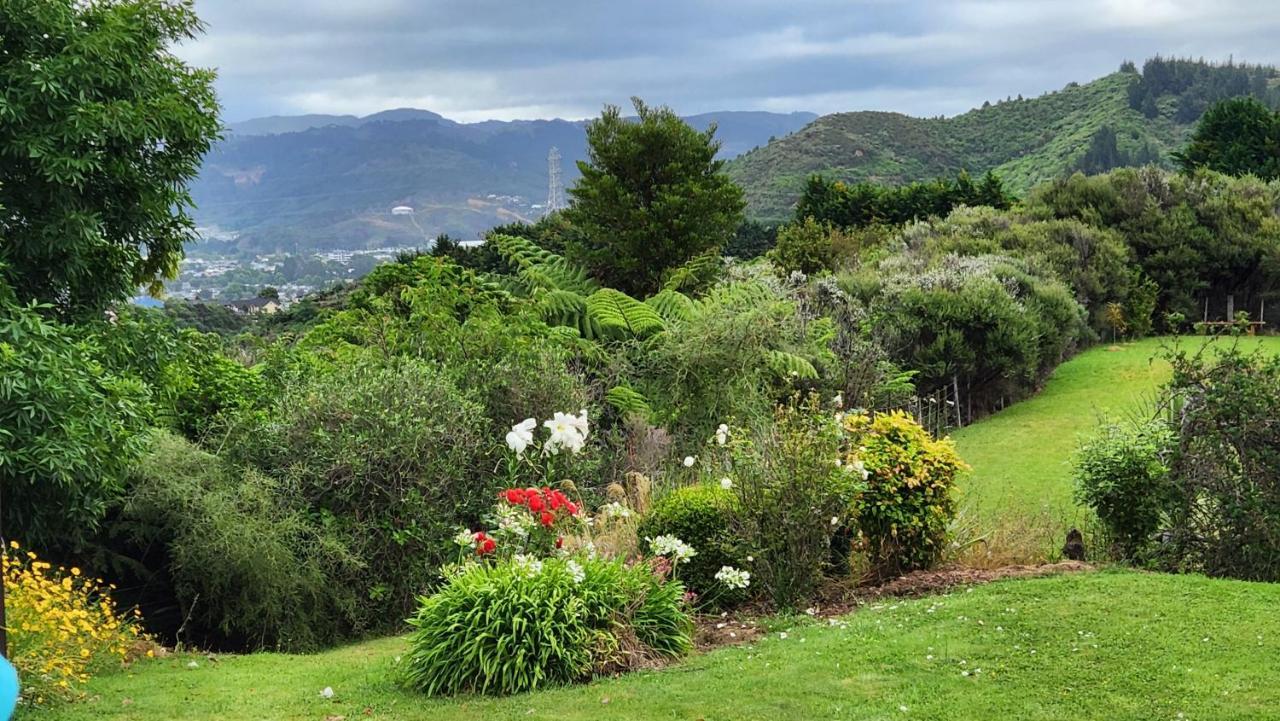 Boutique Art Retreat Hotel Upper Hutt Eksteriør billede