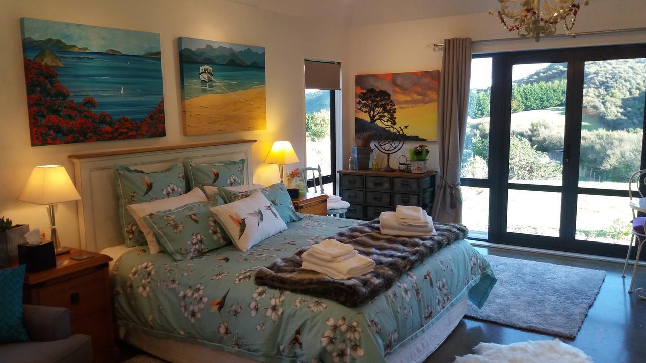 Boutique Art Retreat Hotel Upper Hutt Eksteriør billede
